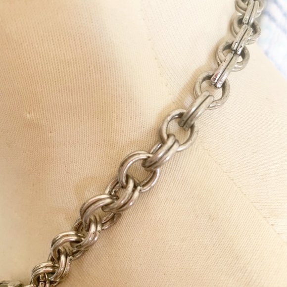 Statement Necklace - Picture 7 of 7